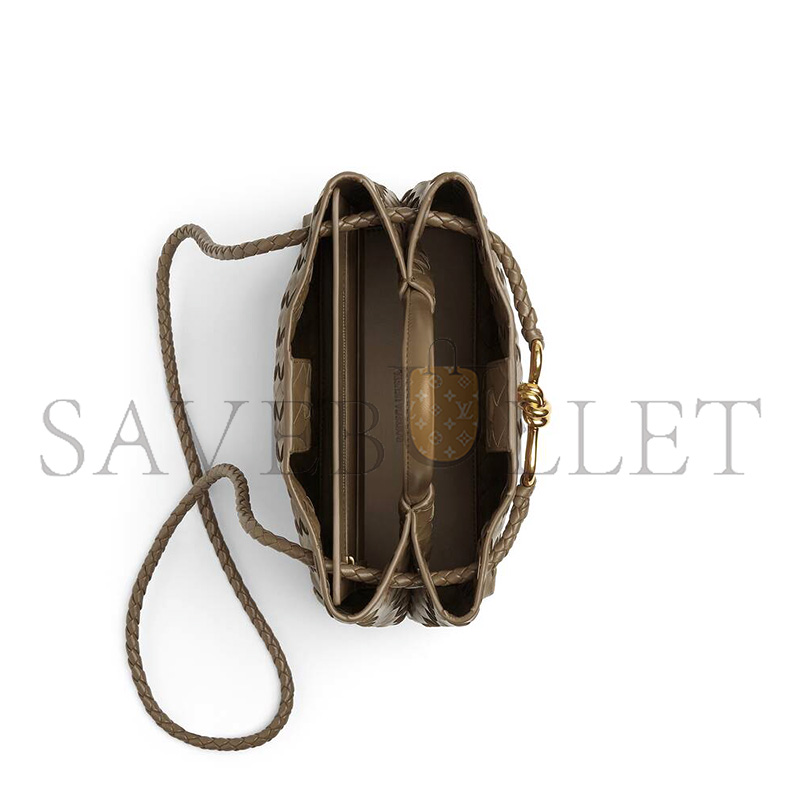 BOTTEGA VENETA SMALL ANDIAMO 766014VCPP12383 (25*20*10cm) BOTTEGA VENETA SMALL ANDIAMO 766014VCPP12383 (25*20*10cm)